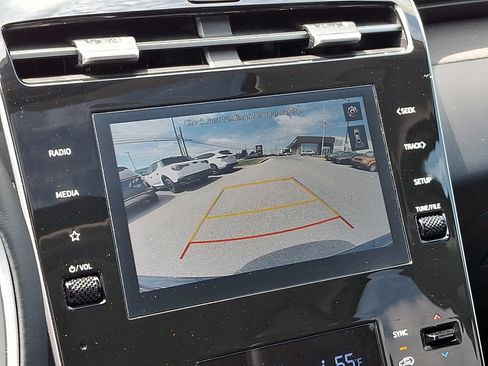 Certified 2023 Hyundai Tucson SEL w/ Convenience Package AWD/4WD image 18