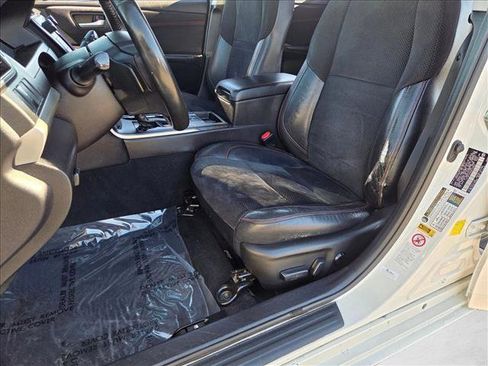 Used 2016 Toyota Camry XSE image 14
