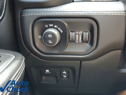 Used 2023 RAM 1500 Limited w/ Night Edition AWD/4WD image 30