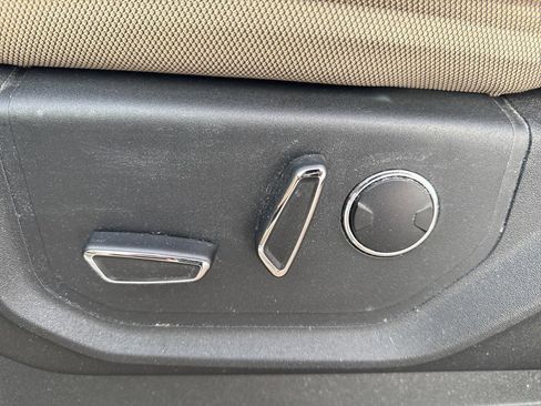 Used 2017 Ford F150 XLT w/ Equipment Group 302A Luxury image 14