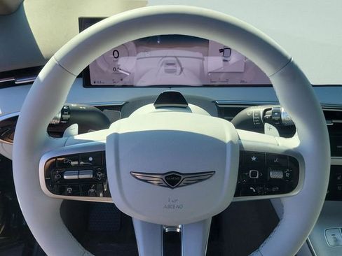 New 2026 Genesis GV70 2.5T Advanced w/ G1 Accessory Package image 24