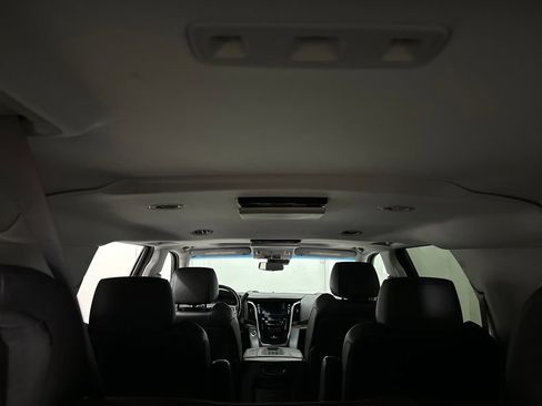 Used 2017 Cadillac Escalade ESV Luxury AWD/4WD image 15