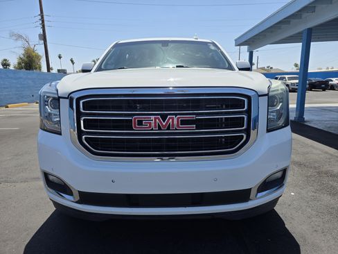 Used 2018 GMC Yukon XL SLE w/ Convenience Package image 8