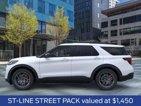 New 2026 Ford Explorer ST-Line w/ ST-Line Street Pack AWD/4WD image 3