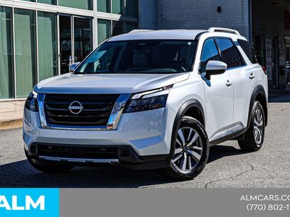 Used 2025 Nissan Pathfinder SL w/ Cargo Package