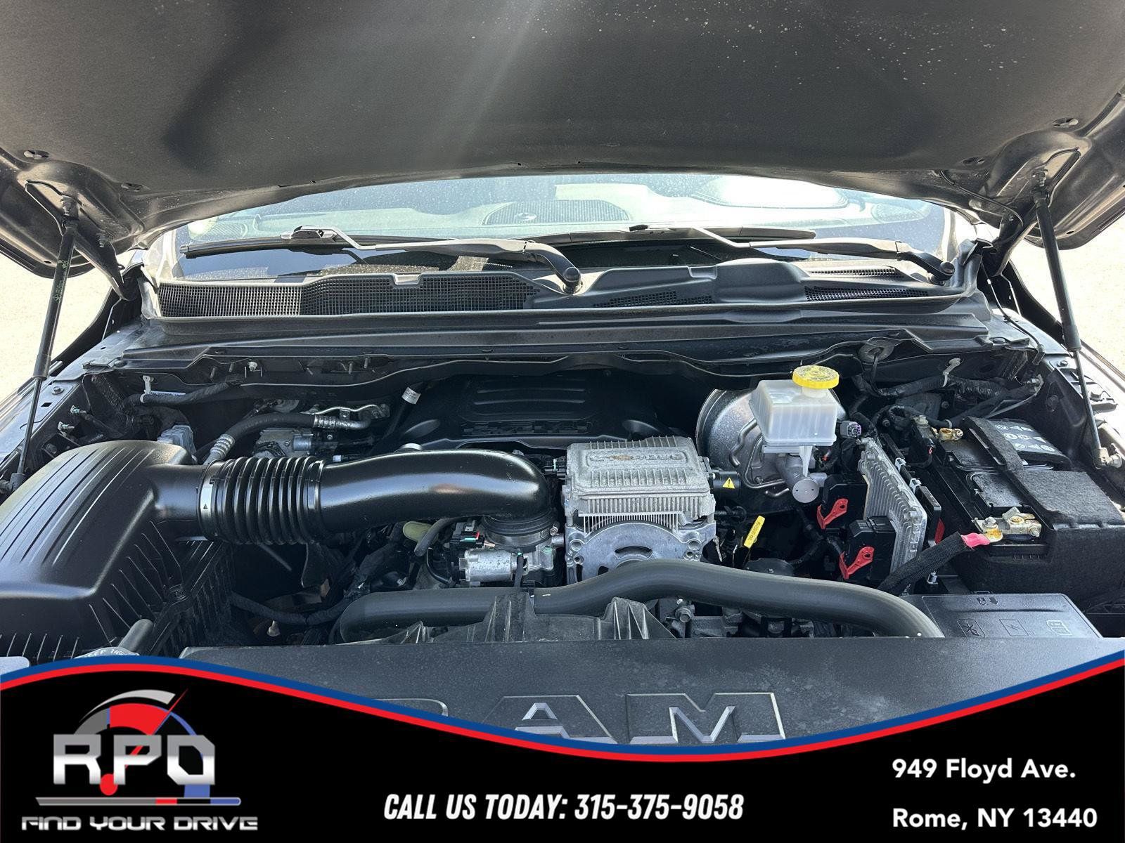 Used 2022 RAM 1500 Laramie AWD/4WD image 12