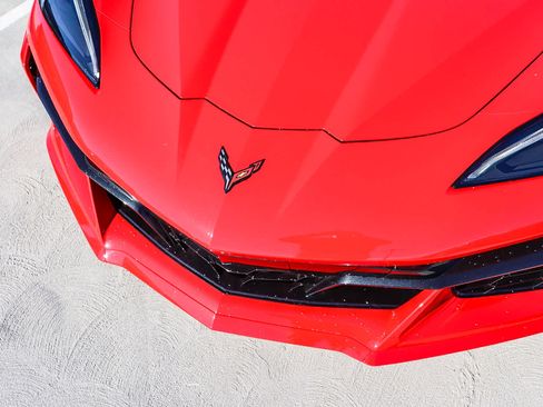 Used 2025 Chevrolet Corvette Z06 image 8