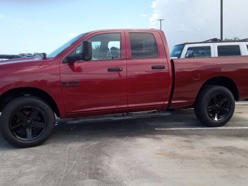 Used 2018 RAM 1500 Express w/ Express Value Package AWD/4WD image 4