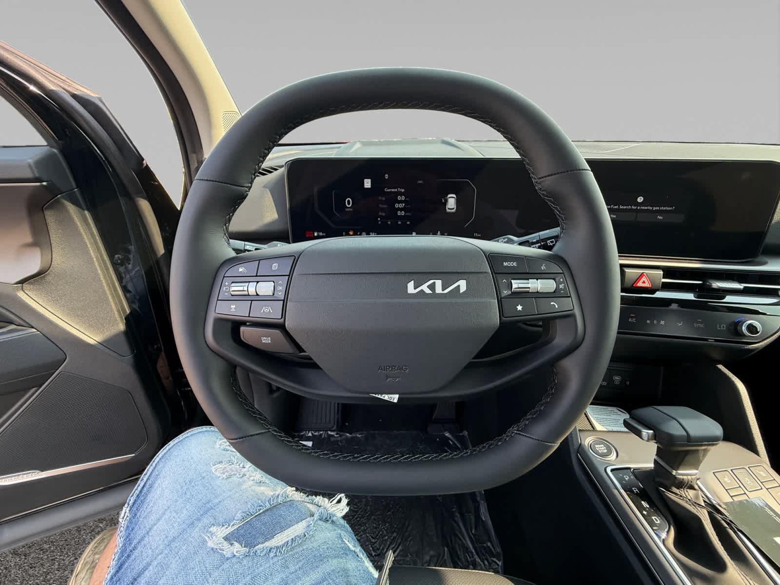 New 2026 Kia Sportage SX FWD image 13