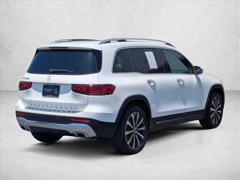 Used 2023 Mercedes-Benz GLB 250 image 5