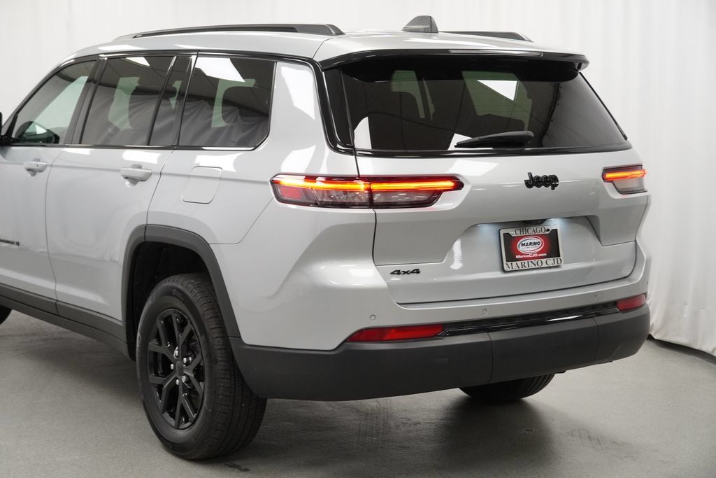 Certified 2024 Jeep Grand Cherokee L Altitude AWD/4WD image 26