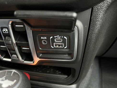 New 2025 Jeep Wrangler Sport S image 29