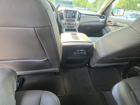 Used 2018 GMC Yukon Denali AWD/4WD image 18