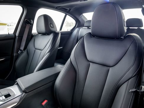 New 2026 BMW 330i xDrive Sedan w/ M Sport Package image 22