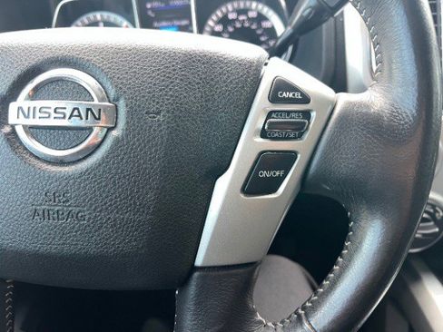 Used 2019 Nissan Titan PRO-4X w/ Pro-4x Convenience Package image 43