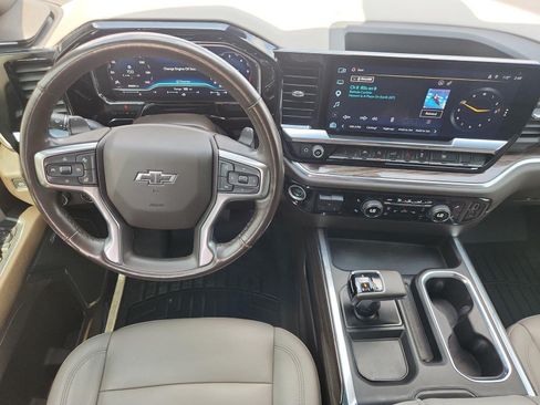 Certified 2023 Chevrolet Silverado 1500 RST w/ Redline Edition AWD/4WD image 3