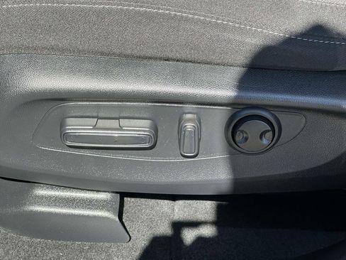 Certified 2023 Honda CR-V EX image 16