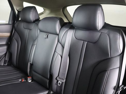 Used 2024 Genesis GV80 2.5T image 31