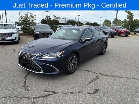 Certified 2022 Lexus ES 350 w/ Premium Package FWD image 1