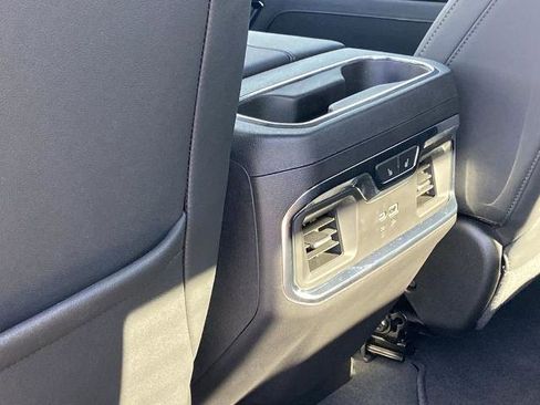 Used 2025 GMC Sierra 1500 SLT w/ SLT Premium Package image 17