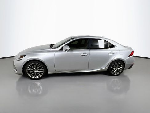 Used 2017 Lexus IS 200t RWD image 9