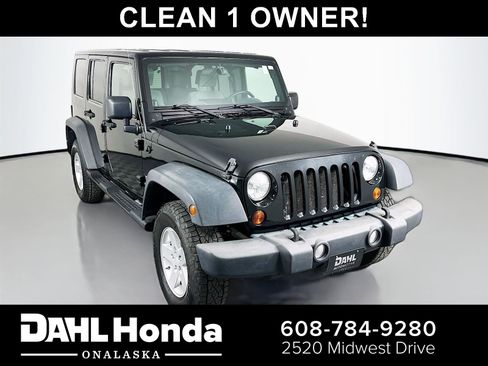 Used 2010 Jeep Wrangler Unlimited Sport image 1