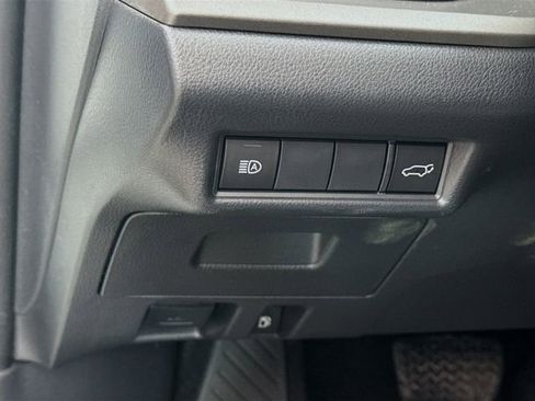 Used 2024 Toyota Grand Highlander XLE image 10