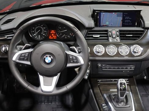 Used 2016 BMW Z4 sDrive28i image 43