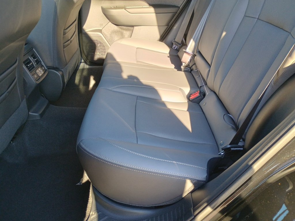 New 2026 Subaru Outback Limited AWD/4WD image 13