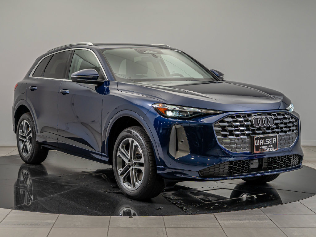 New 2026 Audi Q5 Premium AWD/4WD image 3