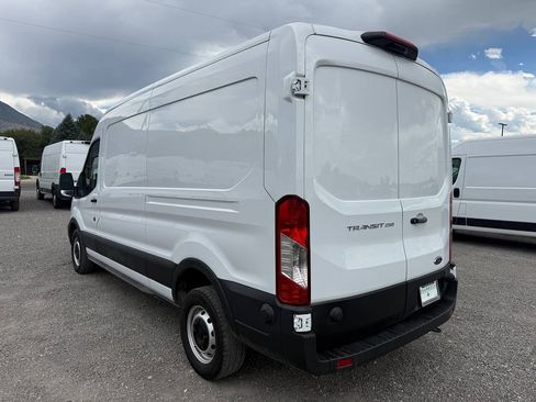 Used 2024 Ford Transit 250 148 Medium Roof RWD image 5