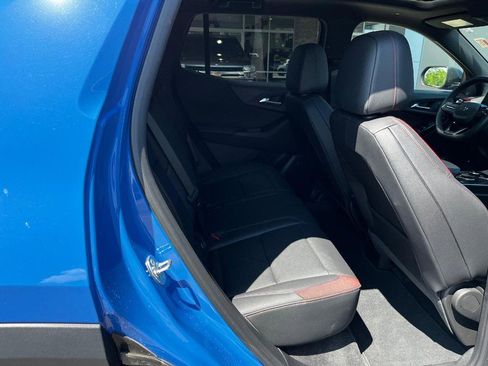 Used 2025 Chevrolet Equinox RS w/ Safety and Technology Package image 10