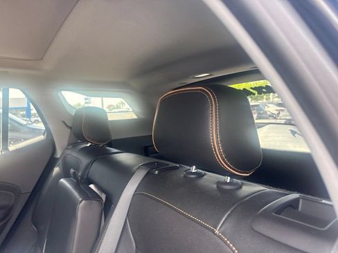 Used 2022 GMC Terrain AT4 w/ Infotainment Package II AWD/4WD image 11