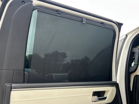 Used 2023 Toyota Tundra Capstone AWD/4WD image 17