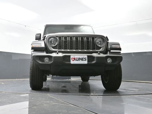 New 2026 Jeep Wrangler Sport S image 40