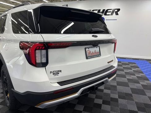 New 2026 Ford Explorer Tremor AWD/4WD image 8