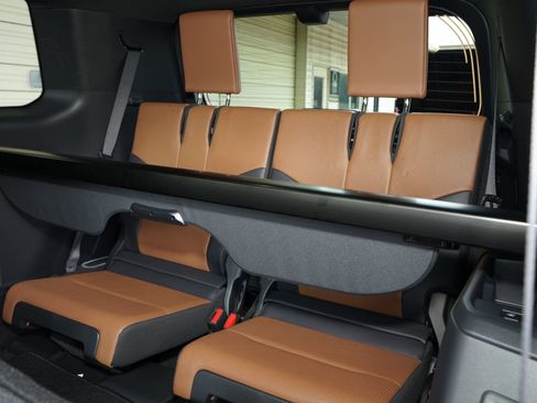 Used 2026 Lexus GX 550 image 31