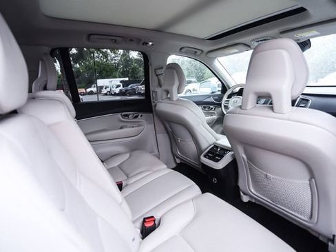 Used 2020 Volvo XC90 T6 Momentum w/ Protection Package Premier AWD/4WD image 61
