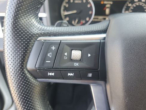 Used 2024 Mitsubishi Outlander SE FWD image 16