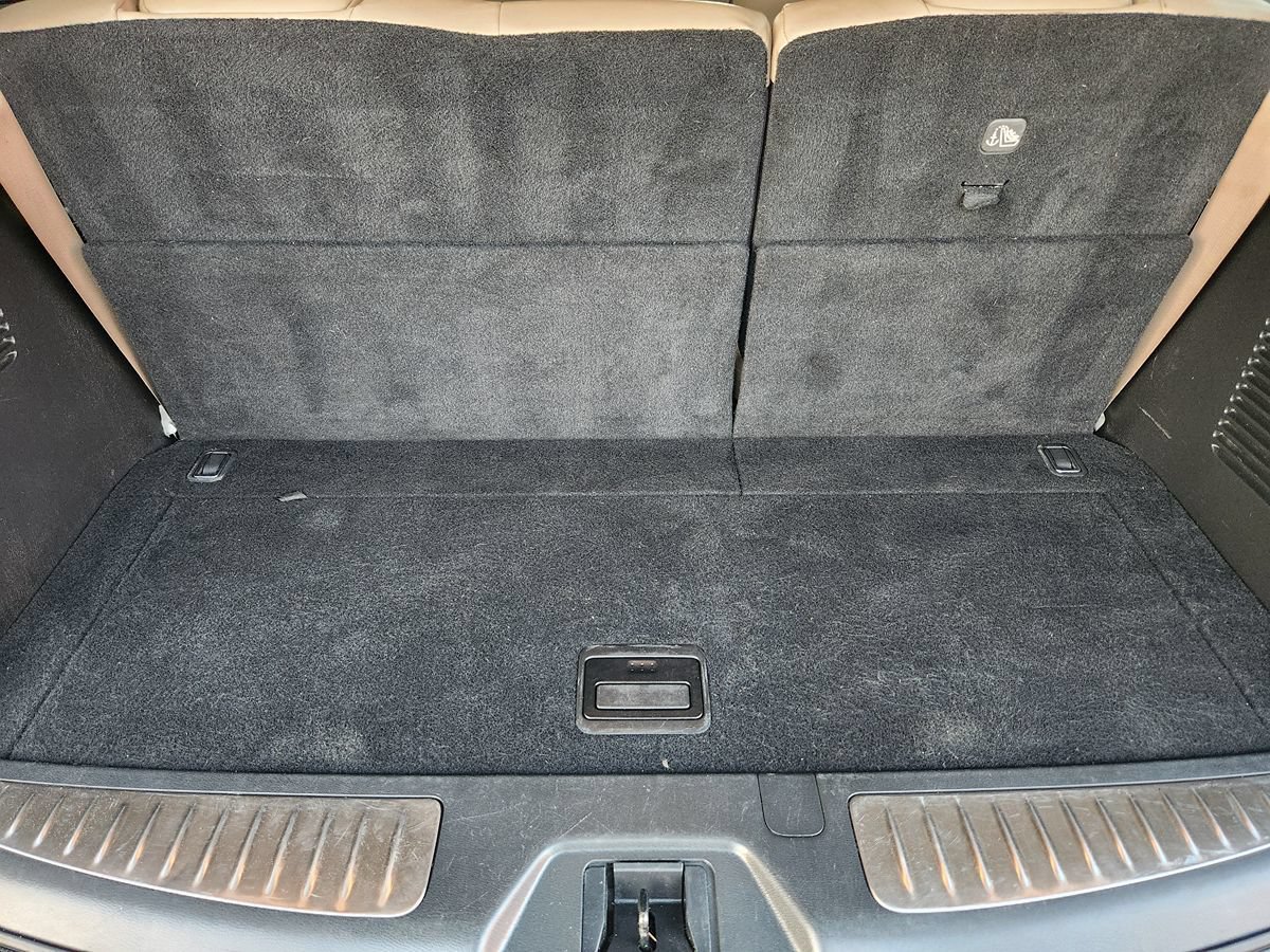 Used 2020 Nissan Armada Platinum w/ Captain's Chairs Package RWD image 57