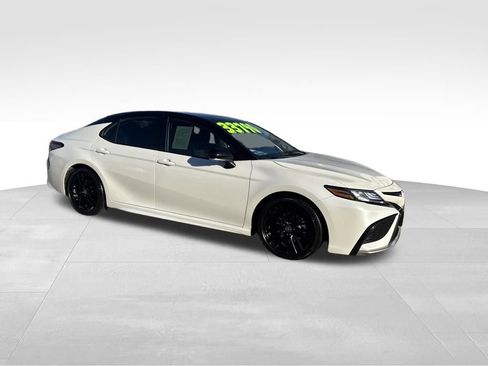 Used 2023 Toyota Camry XSE w/ Navigation Package image 8