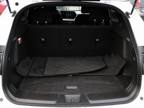 Used 2024 Chevrolet Trax RS w/ Driver Confidence Package image 20