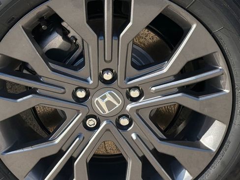 New 2026 Honda Odyssey Touring image 5