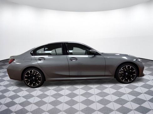 New 2026 BMW 330i xDrive Sedan w/ M Sport Package image 7
