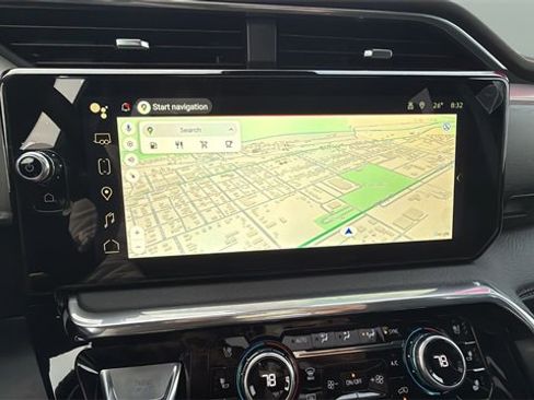 New 2026 GMC Sierra 2500 Denali w/ Denali Reserve Package image 33