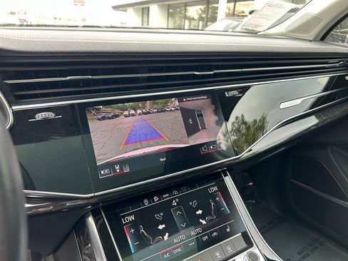 Used 2023 Audi Q7 3.0T Premium Plus w/ Premium Plus Package image 12