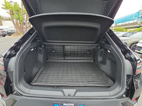 Certified 2023 Volkswagen ID.4 Pro S RWD image 12