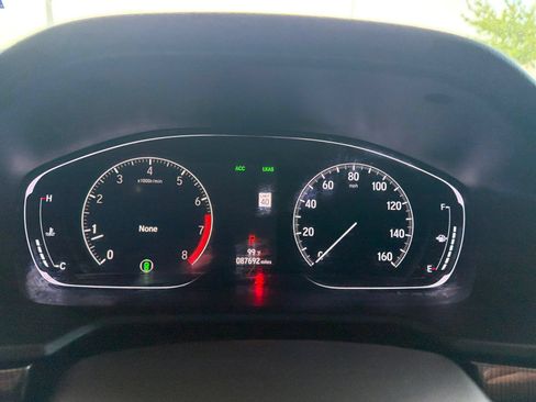 Used 2018 Honda Accord Sport image 25