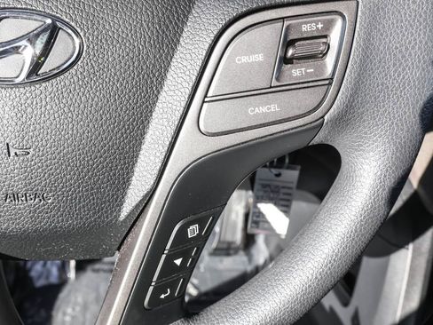 Used 2017 Hyundai Santa Fe Sport image 20