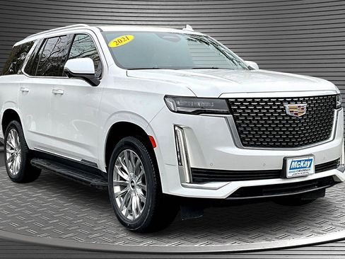 Used 2021 Cadillac Escalade Premium Luxury image 1